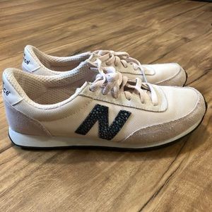Light pink/blush New Balance retro style